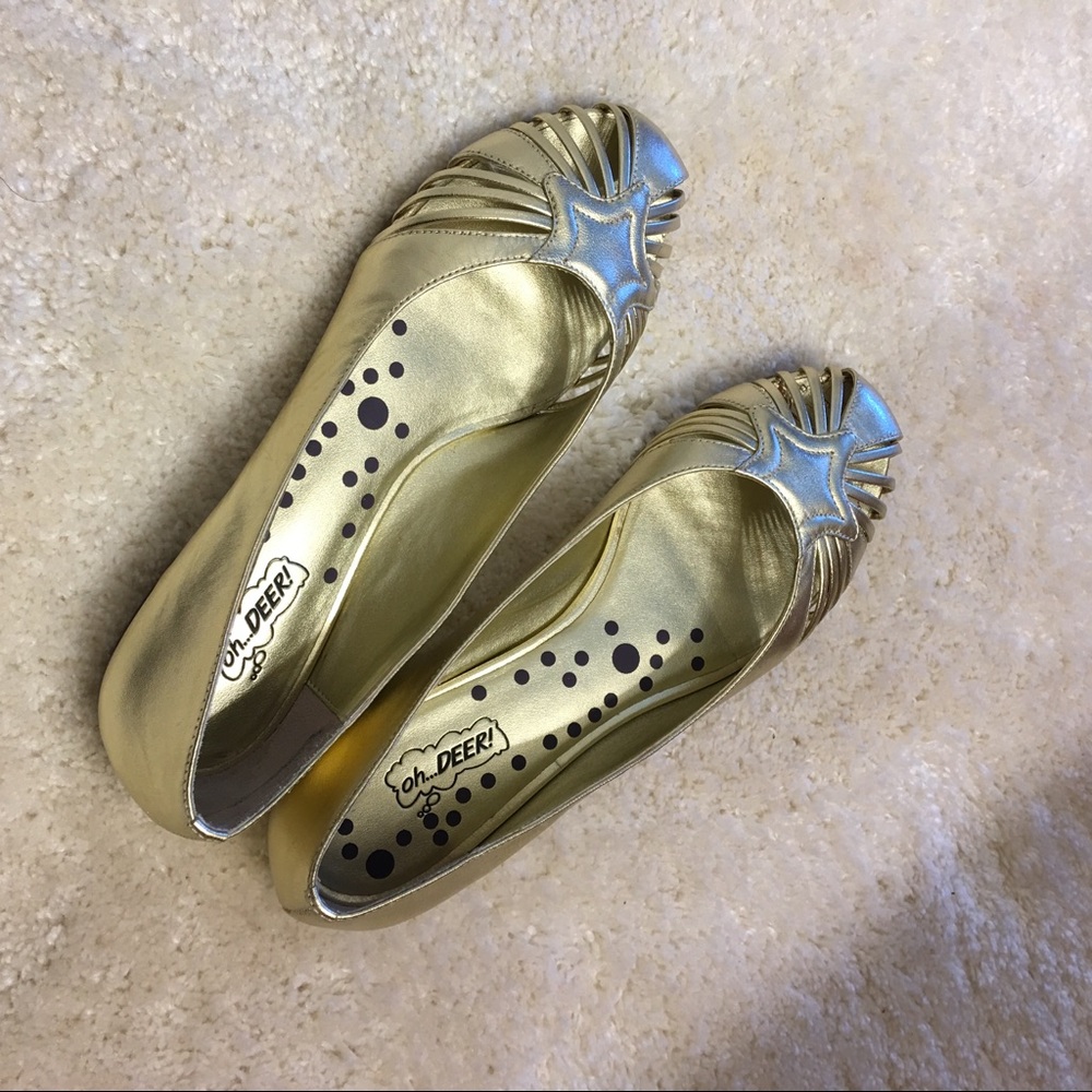 Oh dear flats. Brand new!